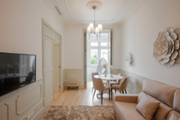 PORTO DELUXE APARTMENTS & GUESTHOUSE