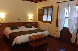 HOTEL EL REXACU