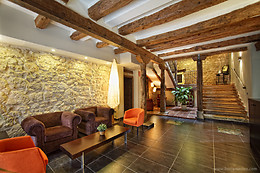LA CASONA DE VALBUENA