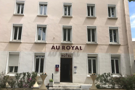 Au Royal Hotel - photo 0