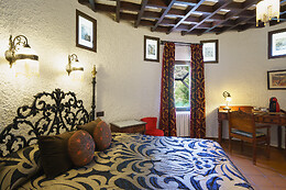 HOTEL RURAL ALBAMANJON