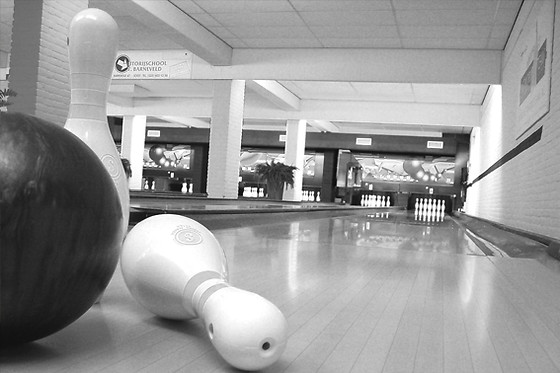 Bowling Overhees - photo 1