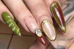 Jonails