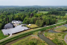 Kasteel Van Nieuwland - De Postiljon