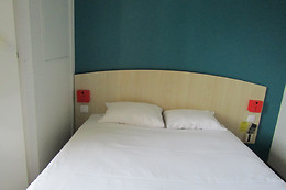 hotelF1 Lyon Massieux