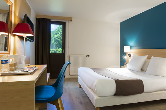 Comfort Hotel Pithiviers - photo 1