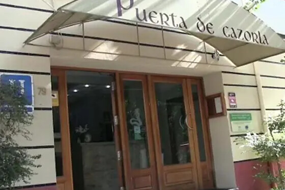 HOTEL PUERTA DE CAZORLA - photo 0