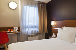 Comfort Hotel Linas - Monthery