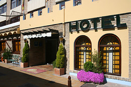 HOTEL EL ÁGUILA