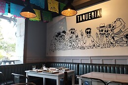 La Taqueria by Los Primos