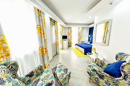 Relax Comfort Suites Hotel