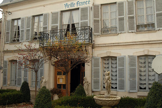 Vieille France - photo 1