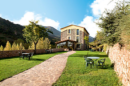 HOSPEDERIA LA CALERA & CASA ANDRES DEL VALLE