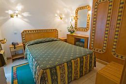 REAL CAPARICA HOTEL