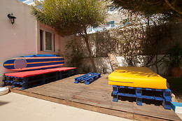 ERICEIRA CHILL HILL - HOSTEL & PRIVATE ROOMS