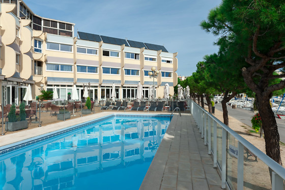 Hotel The Originals Montpellier Sud Neptune - photo 0