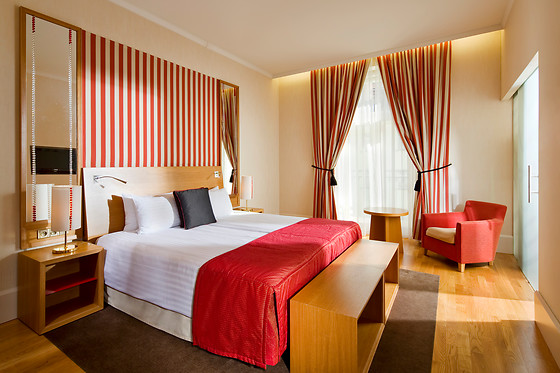 Mamaison Hotel Riverside Prague - photo 2