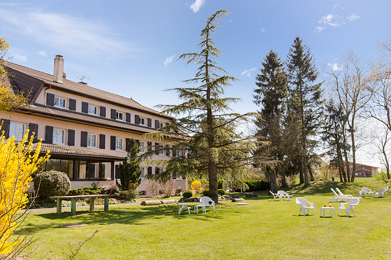 Hotel The Originals Rey du Mont Sion Saint-Julien-en-Genevois Sud - photo 0