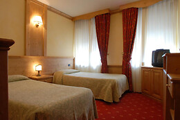 Hotel Ristorante Alpi