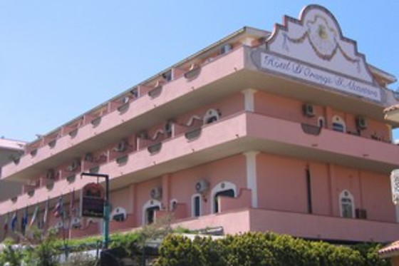 Hotel D'Orange D'Alcantara - photo 2