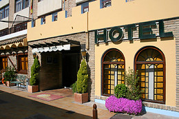 HOTEL EL ÁGUILA