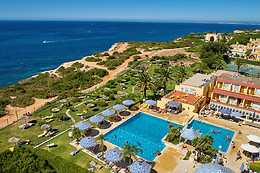 HOTEL BAÍA CRISTAL BEACH & SPA RESORT