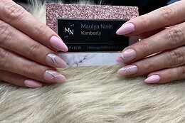 Maulya Nails