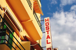 HOTEL CARMEN/ HOSTAL ROM